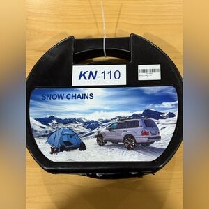 KY Snow chains KN-110 Brand New( Damage Box) See Pictures…